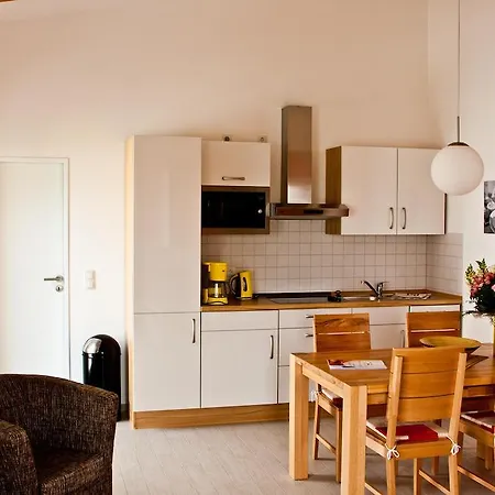 Haus Capri Апартаменты Остзебад Бинц