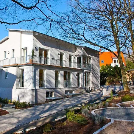 Haus Capri Остзебад Бинц